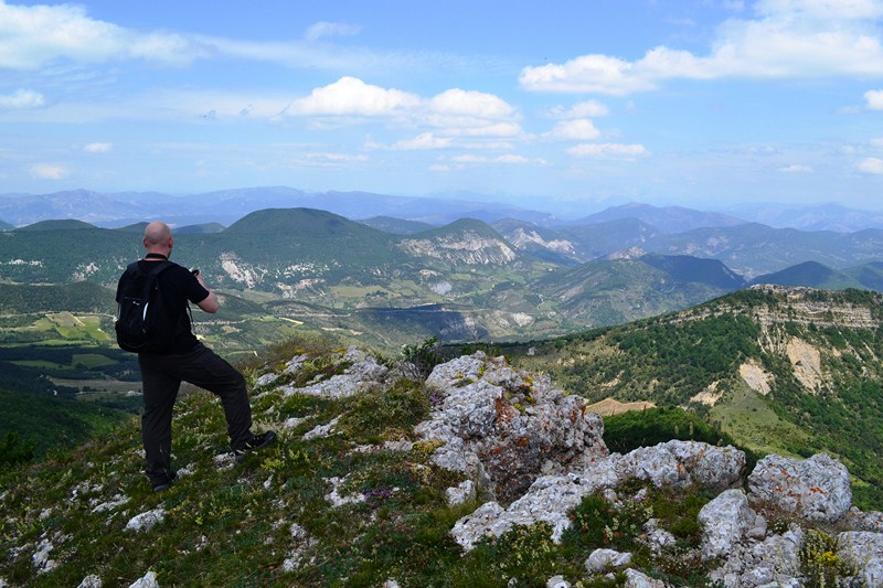 oingt beaujolais marcher village historique