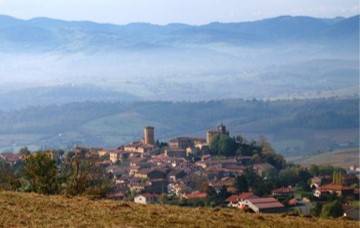 oingt village pierres dorees beaujolais randonnée